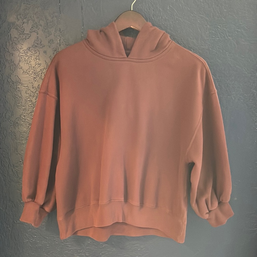 Abercrombie Hooded Sweater. 3/4 sleeve. Size Medium.
